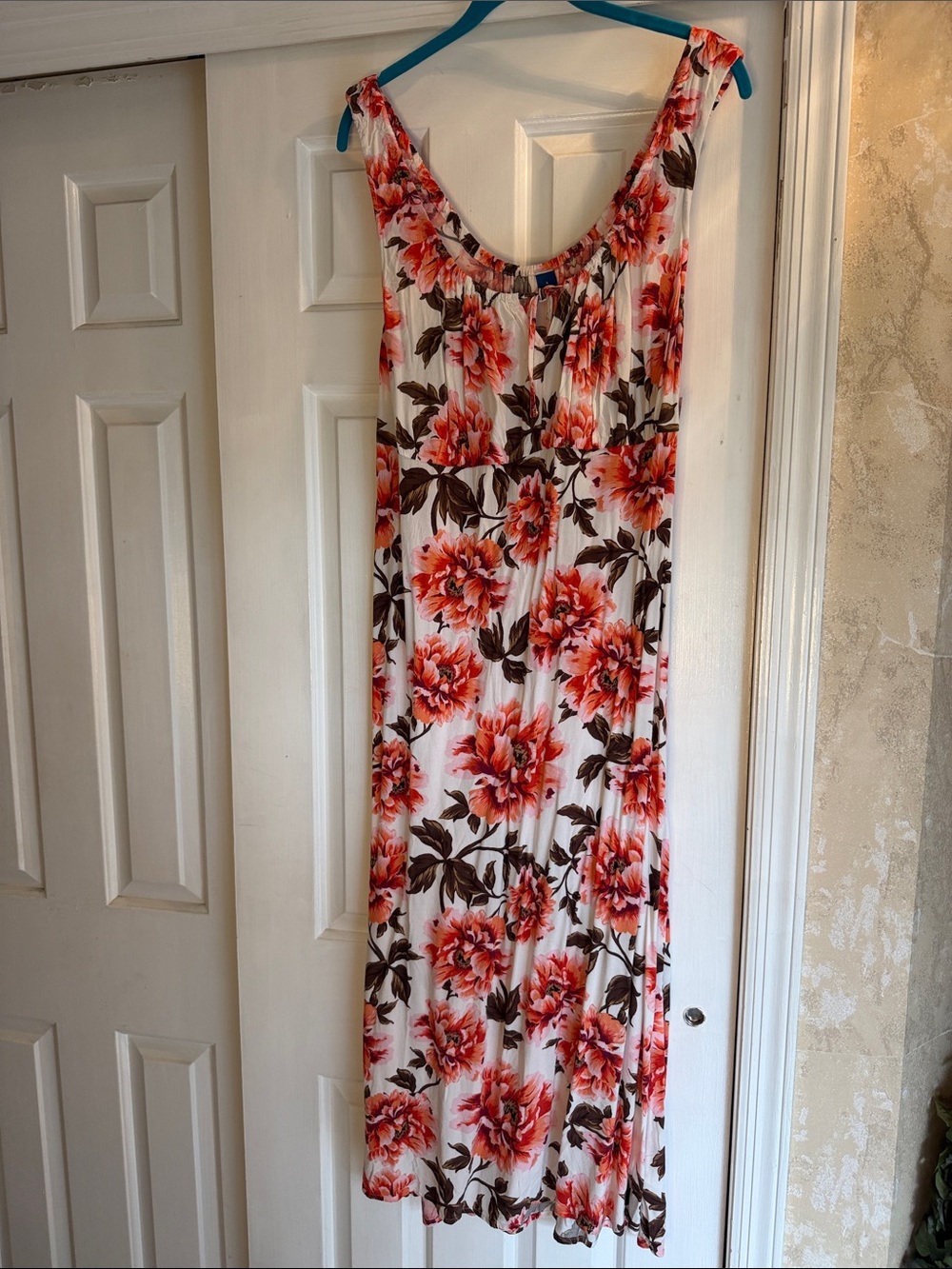 Old Navy Coral Floral Maxi Dress on White
